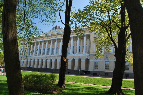 St Petersburg (350)